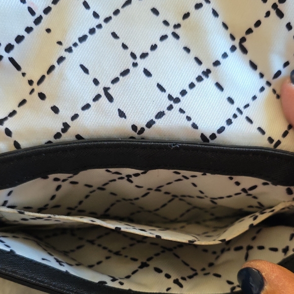 kate spade Newbury Lane Black Crossbody Wallet with Gold Accent Hardware - Picture 5 of 7